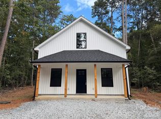 146 Hillcrest Rd #1201, New London, NC 28127