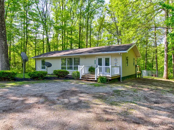7851 E Hidden Cove Ln, Rockville, IN 47872