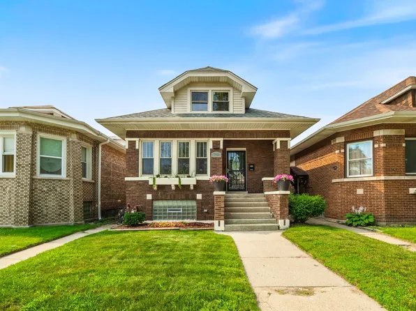 1725 E 84th St, Chicago, IL 60617