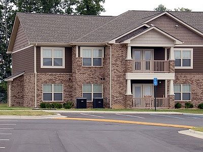 2nd image of 601 Greenhill Blvd NW APT B308