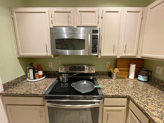 5th image of 1521 Spring Gate Dr Unit 10406