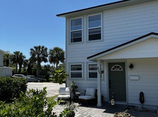 832 Cavalla Rd, Atlantic Beach, FL 32233