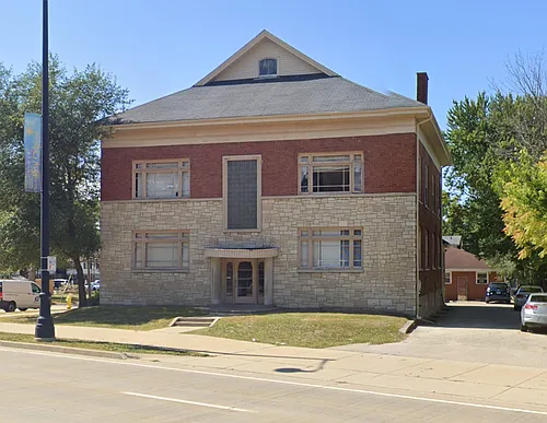 1904 N Main St Photo 1