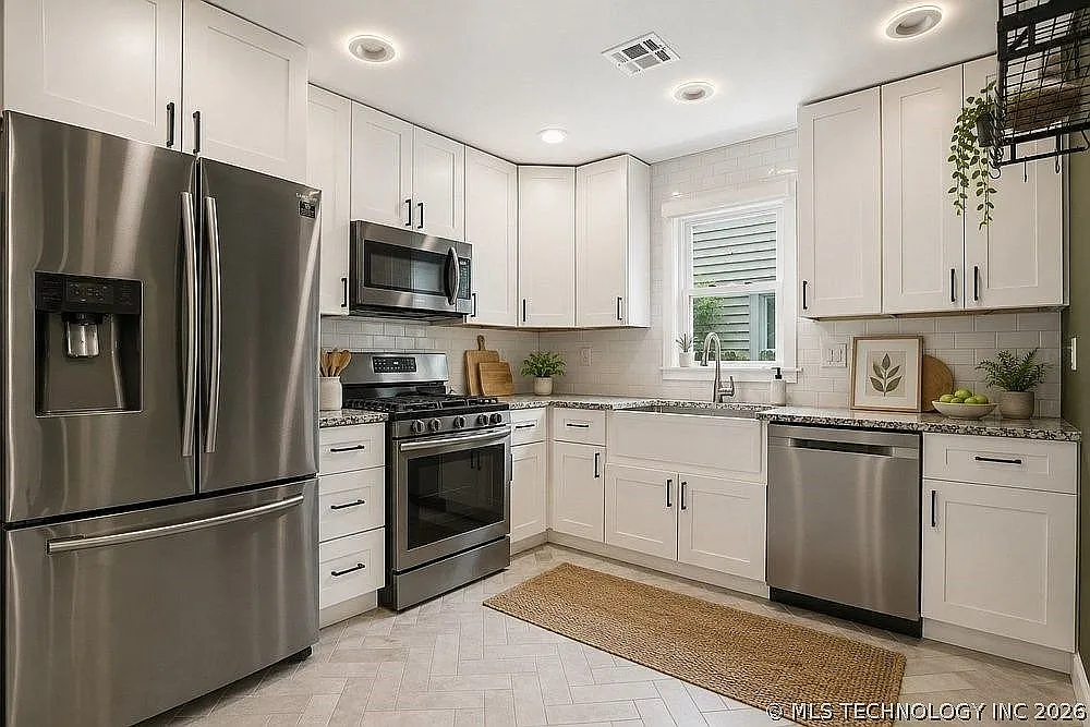 2 bed, 903 sqft, $1,500 — Photo 4