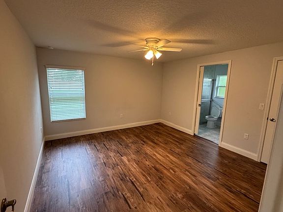 3rd image of 19 Providence Ln #A