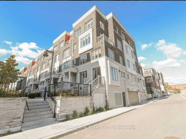 145 Long Branch Ave #19, Toronto, ON M8W 0A9