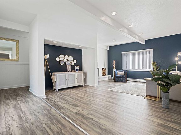 2nd image of 712 27th Ave #6203