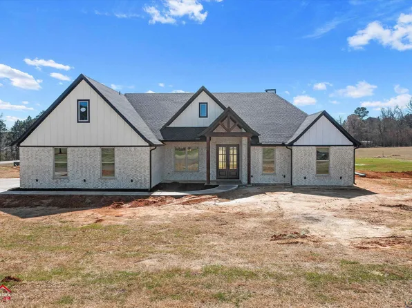 176 Brightside Trl, Kilgore, TX 75662