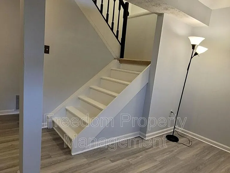 7974 Tyson Oaks Cir — Photo 15