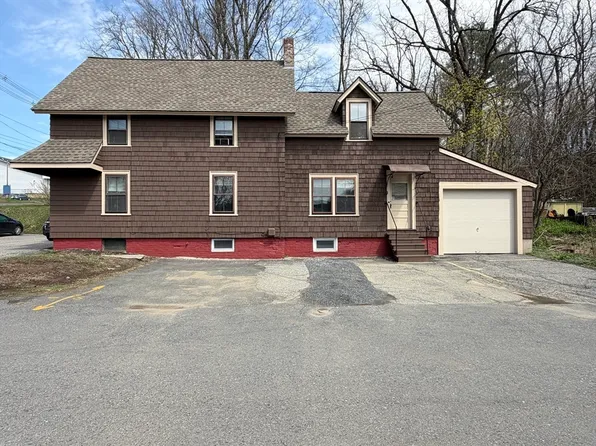 30 Mohawk Trl, Greenfield, MA 01301