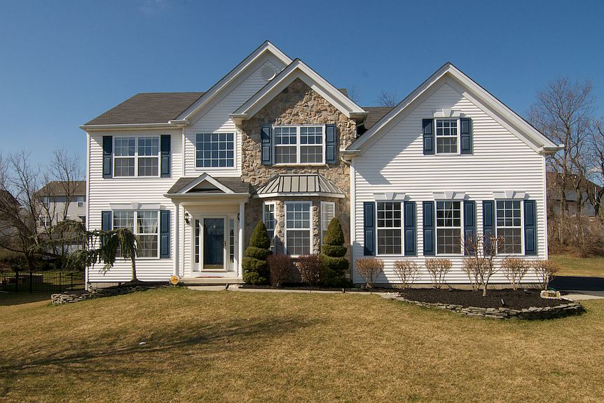 1st image of 2356 Katie Ct