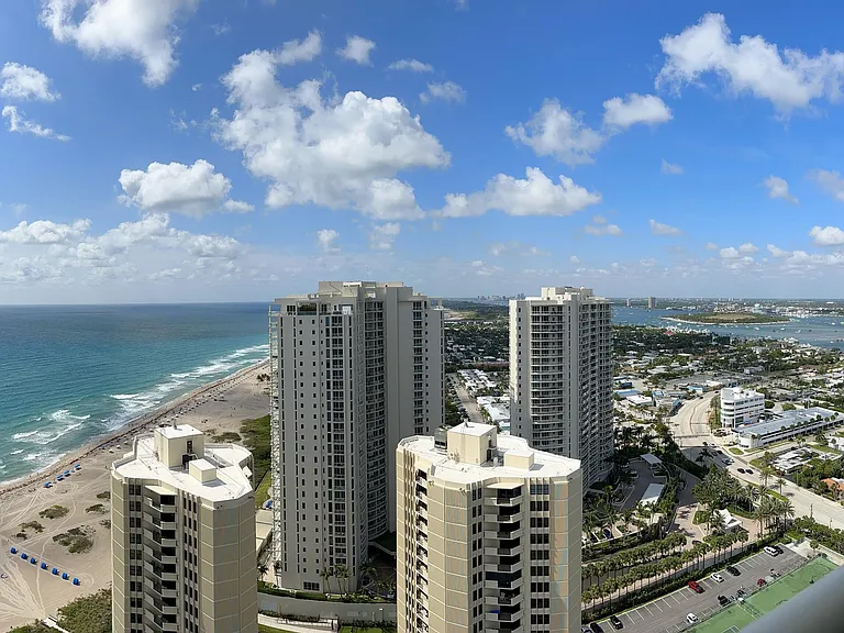3000 N Ocean Dr #36G — Photo 1