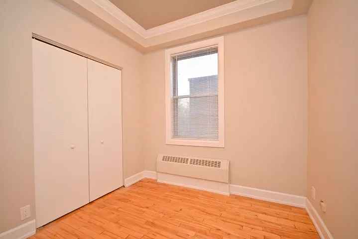 393 Nelson St #5 — Photo 6
