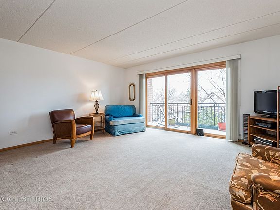 4th image of 5005 Warren St #2-308