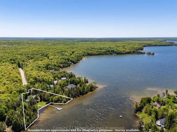 20 Cottage Cove Rd, Northern Bruce Peninsula, ON N0H 1W0