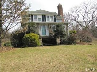 2426 W Rock Rd, Allentown, PA 18103