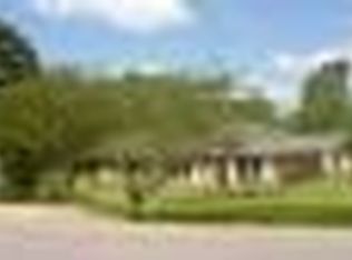 1050 Lake Shore Rd, Hattiesburg, MS 39401