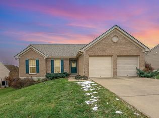 2421 Hickorywood Ct, Alexandria, KY 41001