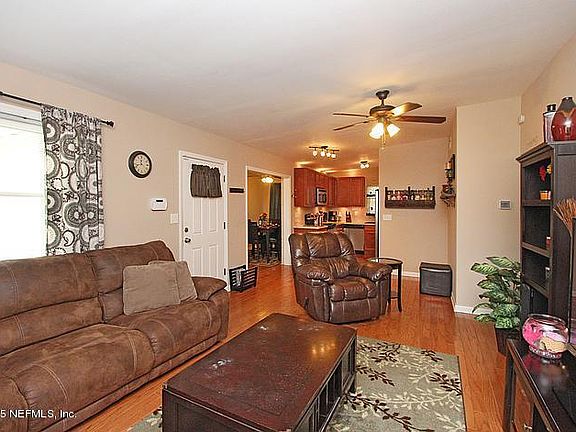 4th image of 2642 Kingstree Dr W