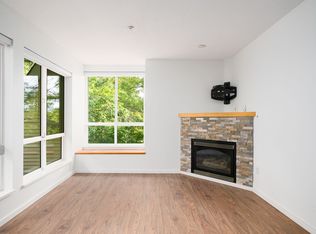 6833 Village Grn #321, Burnaby, BC V5E4M1