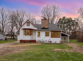 3046 E Miller Rd, Midland, MI 48640