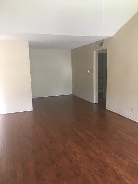1 bed, 1.0 bath, 729 sqft, $750 — Photo 2