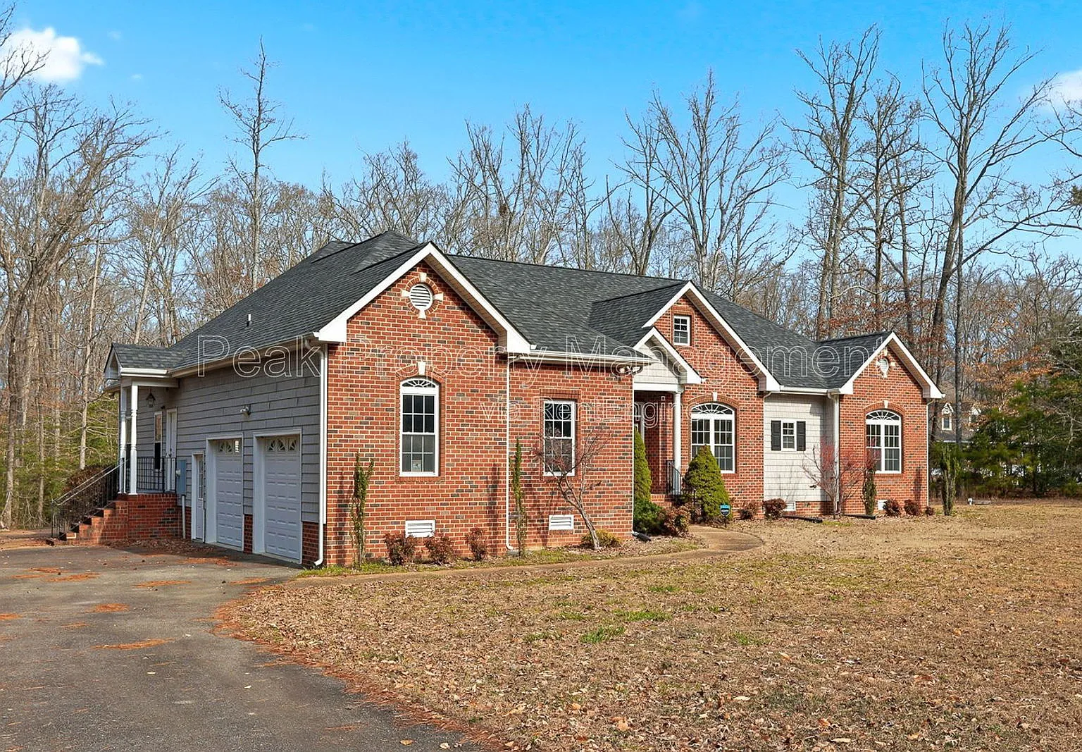 3 bed, 2.5 bath, 2648 sqft, $2,875 — Photo 4