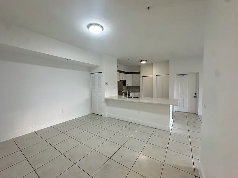 7290 NW 114th Ave #202 — Photo 11