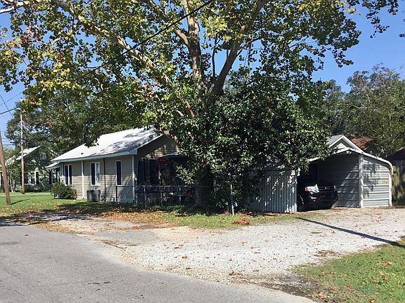 3rd image of 925 S Avenue G