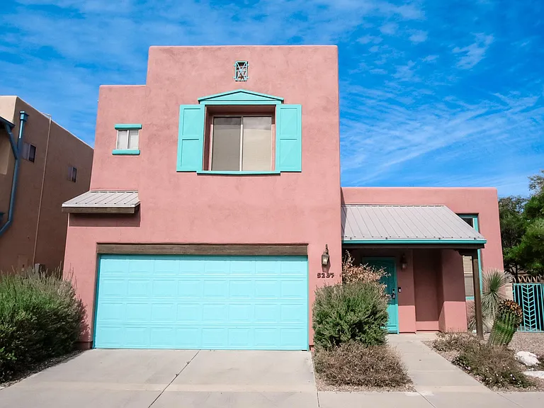 5237 E Calle Vista De Colores — Photo 2