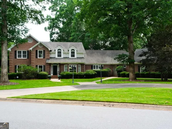 1101 Forrest Hills Dr, Watkinsville, GA 30677