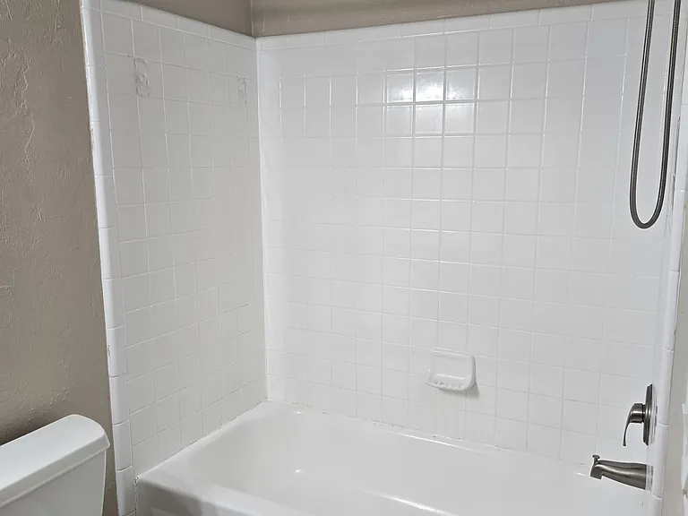 2532 Mar Ct — Photo 10
