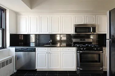 305 East 86th Street, #20NE