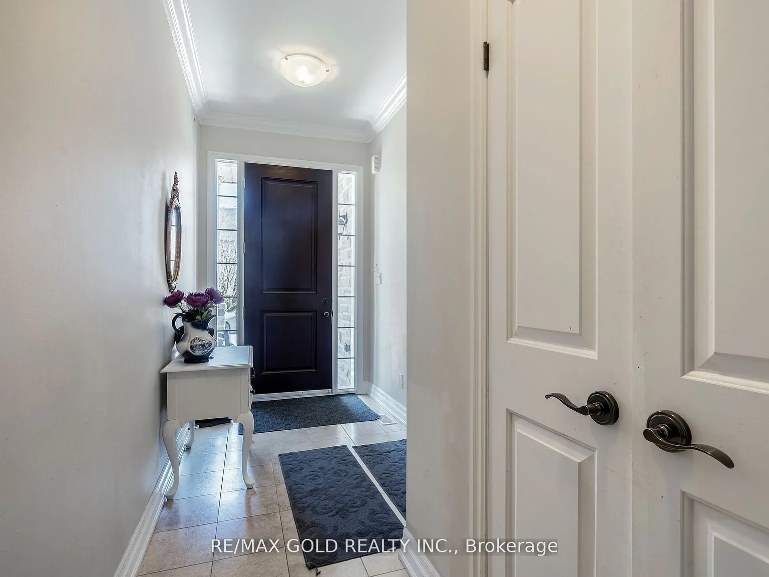 4 bed, $3,300 — Photo 4