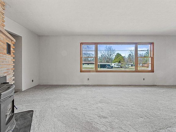 4th image of 1020 GRIFFITH AVENUE