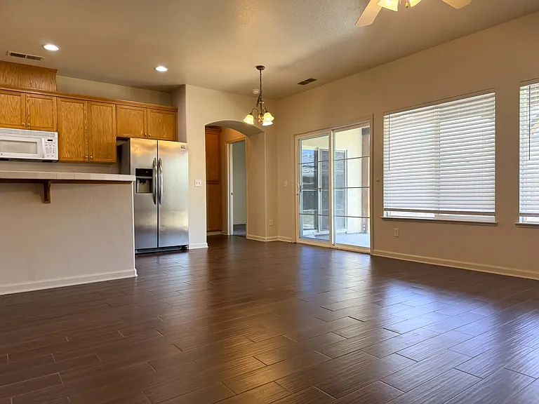 1326 Tide Dr — Photo 13