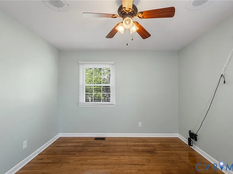 552 S 22nd Ave — Photo 31