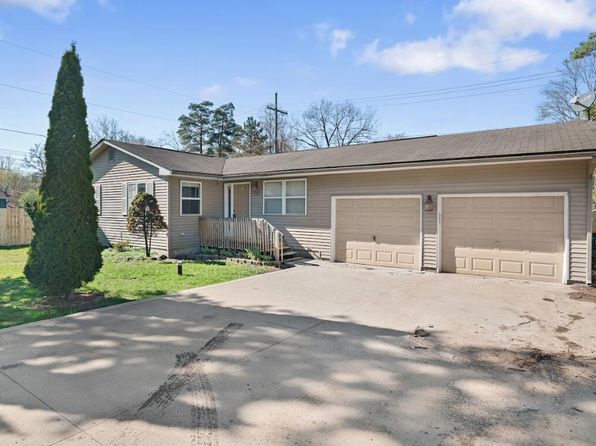 733 Luna Ct