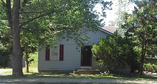 1508 W Ash St Photo 1