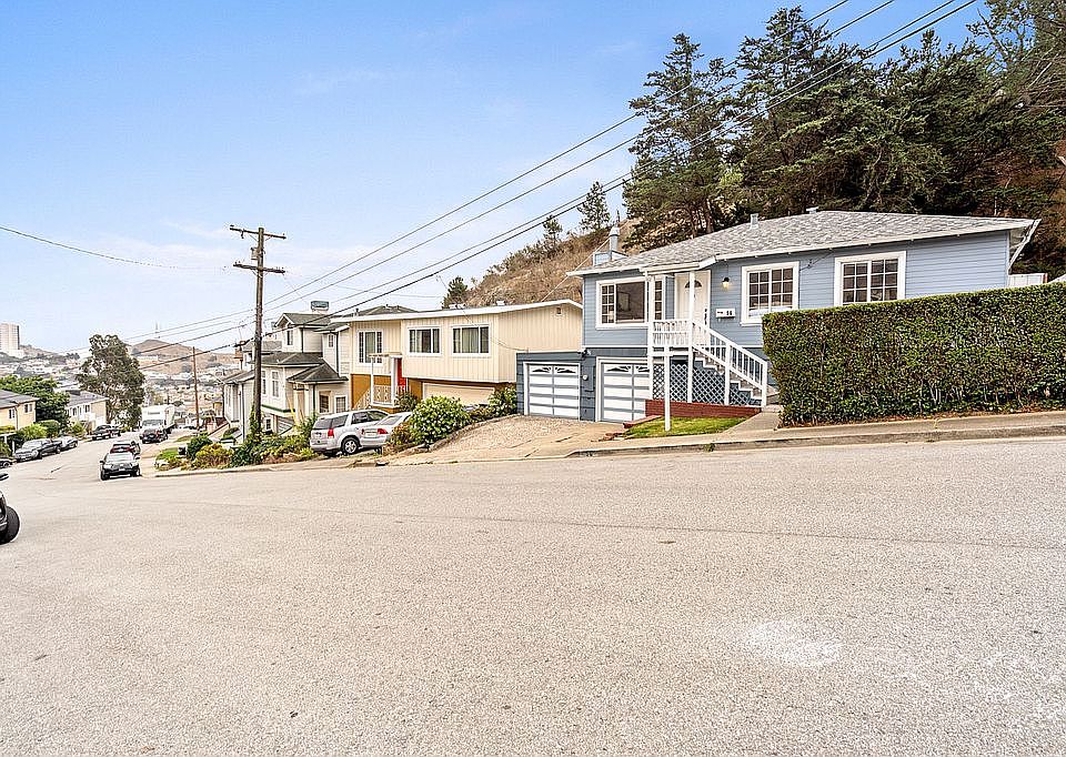1st image of 56 Franklin Ave