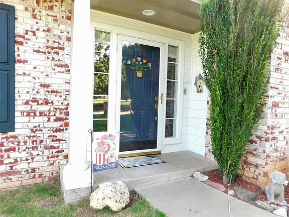 3rd image of 6318 W Mesa Cir
