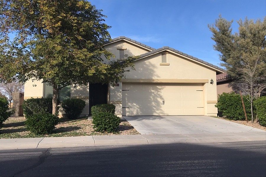 1st image of 41400 W Lucera Ln