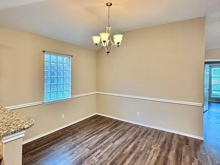 4245 Sedona Trl — Photo 9
