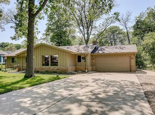 345 S Beaumont Ave, Brookfield, WI 53005
