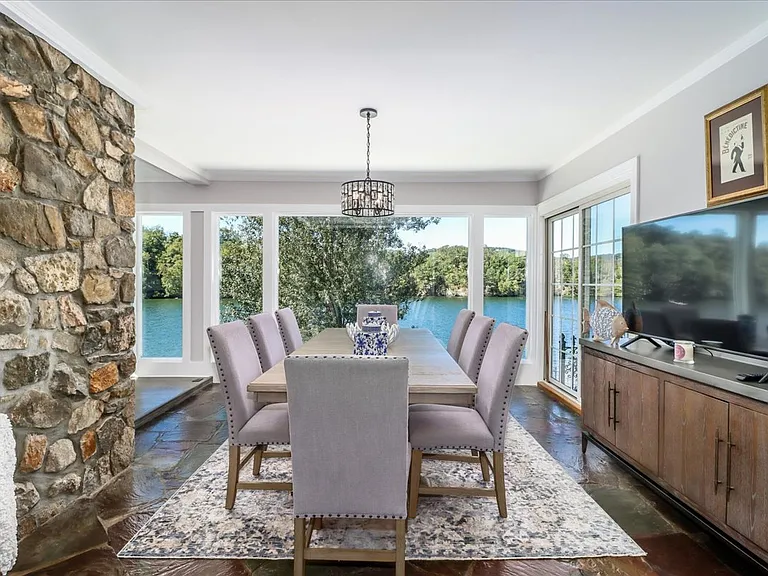 51 S Lake Shore Dr — Photo 16