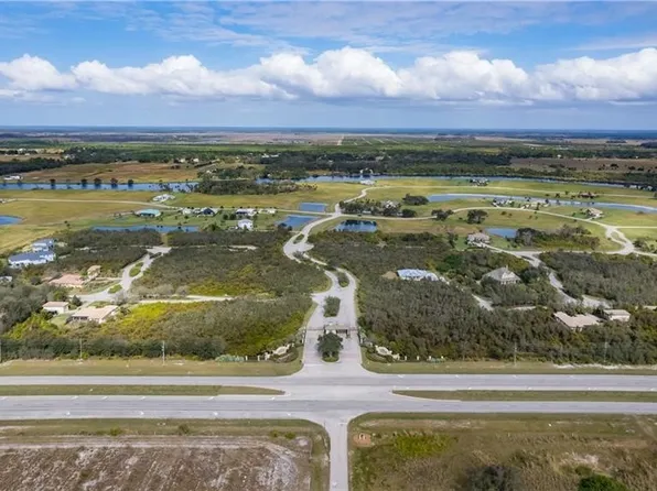 22797 Yellow Button Ln, Alva, FL 33920