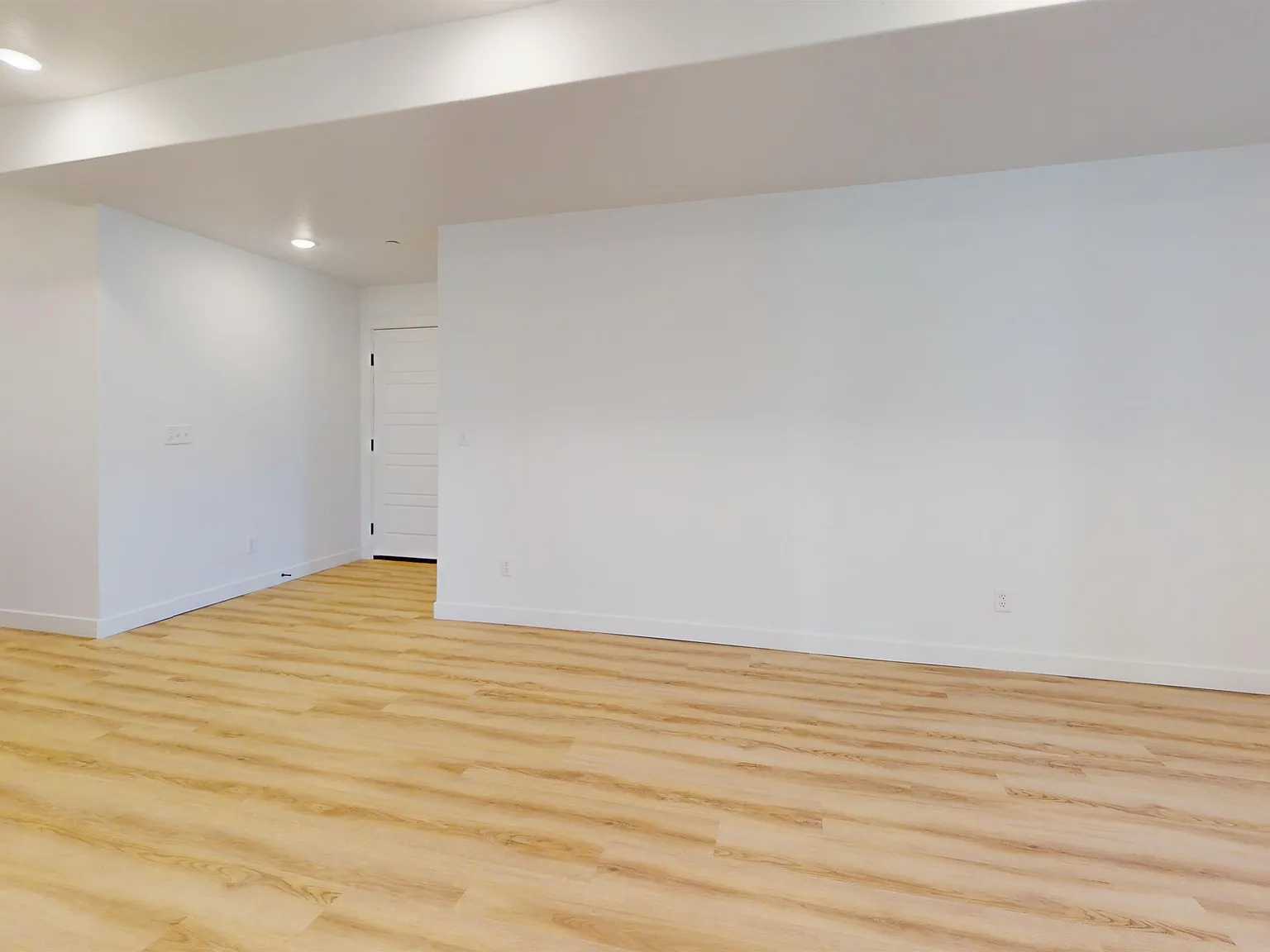 Yard Bldg 02: Unit 107 Type 2: B - 107 — Photo 4