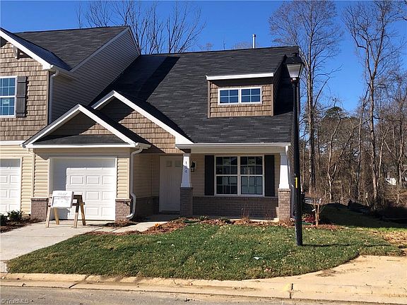 2nd image of 124 Red Plum Ln #30-MOM
