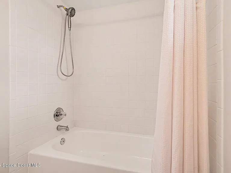 3695 Brentwood Ct — Photo 15