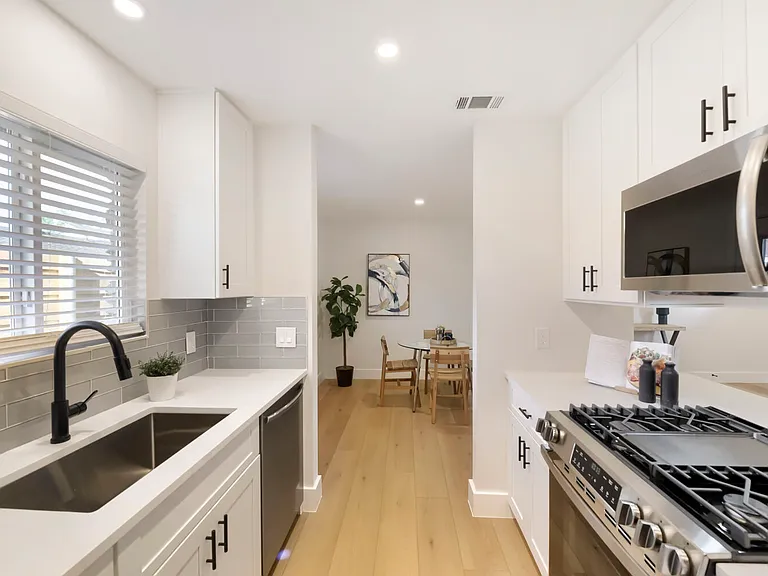 6506 Hickman Ave #A — Photo 1